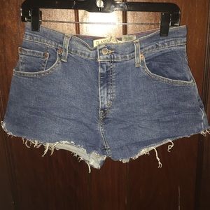 Levi cutoff denim shorts